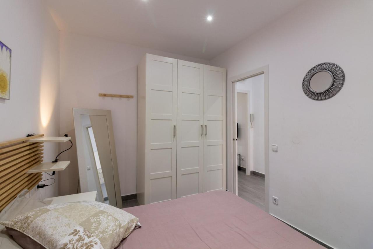 Bed&Bcn Park Gueell Villa Barcelona Exterior photo